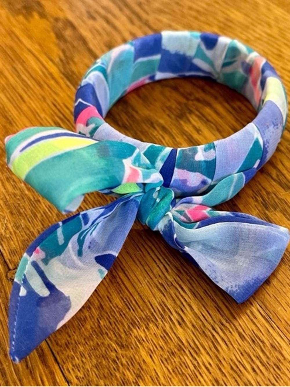 Lilly Pulitzer Blue Teal Multicolor Bow Wrap Bracelet